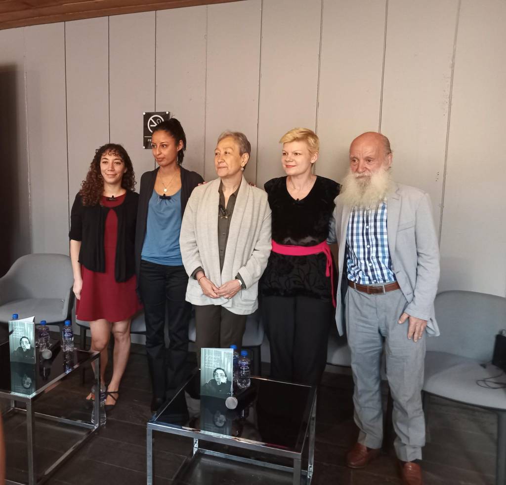 María Magaly Olivera, Mónica Corona Quiñones, Marina Stavenhagen, Ela Chrzanowska y Nelson  Carro.