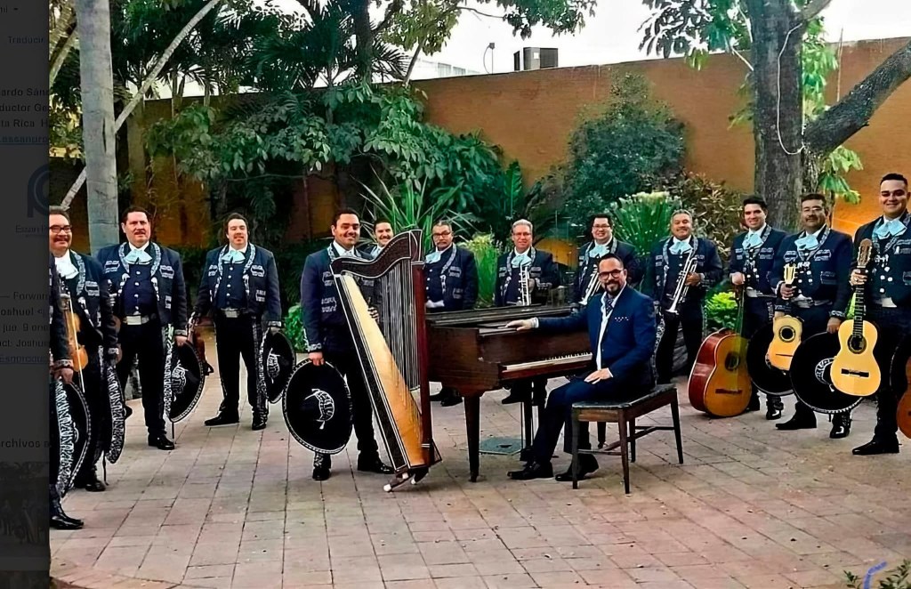 Joshuel Lorentz fusiona el piano con el mariachi, como un concepto&nbsp;innovador