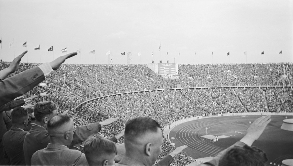 El deporte como propaganda: exposición sobre sportswashing llega a&nbsp;Tlatelolco