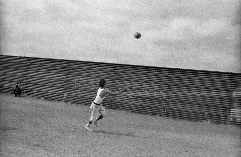 Muestra en San Ildefonso exhibe historias de colectividad a través del&nbsp;futbol