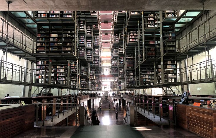 La Biblioteca Vasconcelos celebra 20 años con una gran fiesta del libro